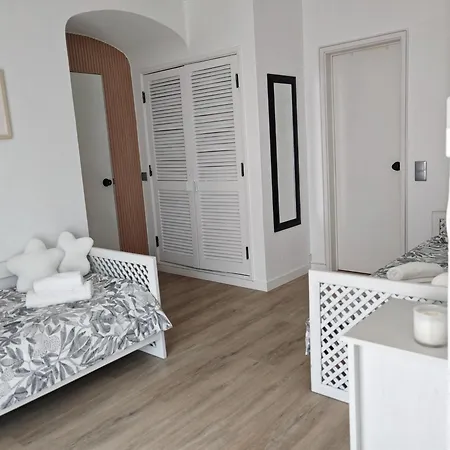 Casa Dilauna * אלבופיירה