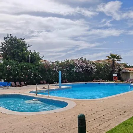 Casa Dilauna אלבופיירה